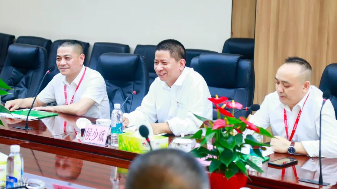 揭陽市委常委，揭西縣委書記劉端雄等領導一行參觀考察湘江電纜