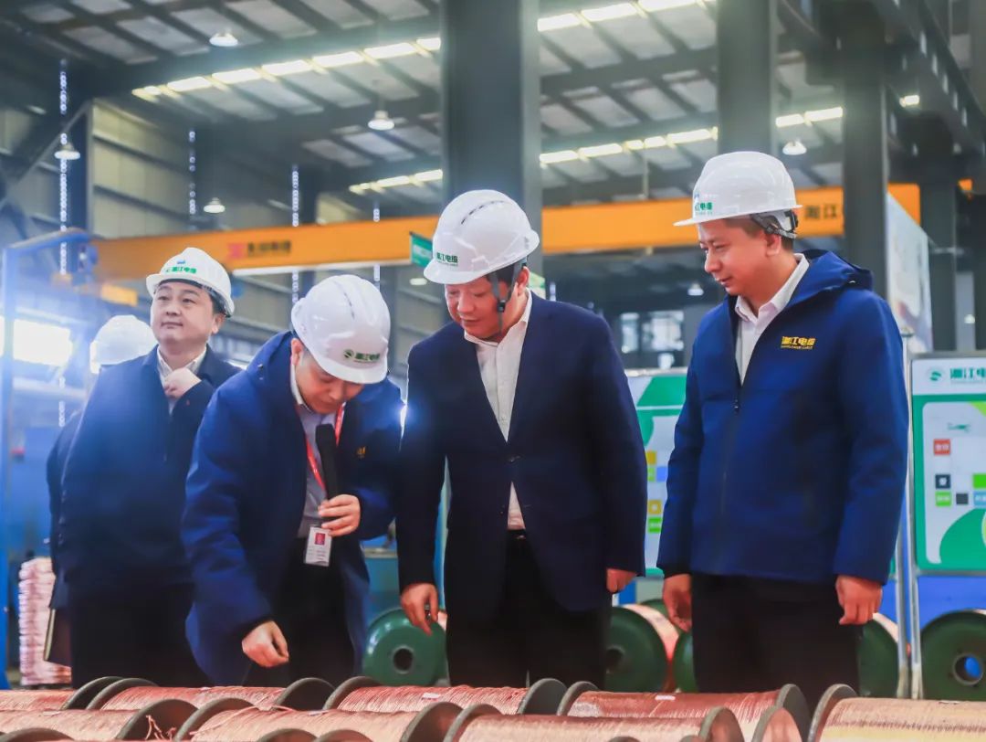 長沙經(jīng)開區(qū)黨工委，長沙縣委書記付旭明書記一行領(lǐng)導(dǎo)，考察調(diào)研湘江電纜